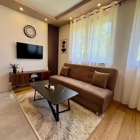 Skylux Premium Zeniça